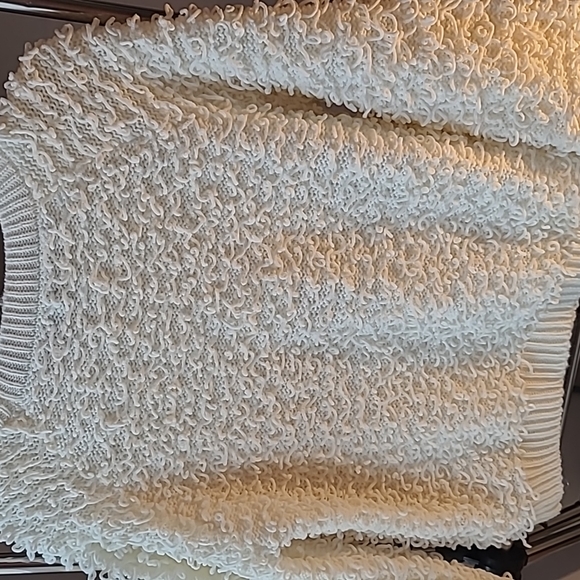 Charlotte Russe sweater size M cream - Picture 5 of 6